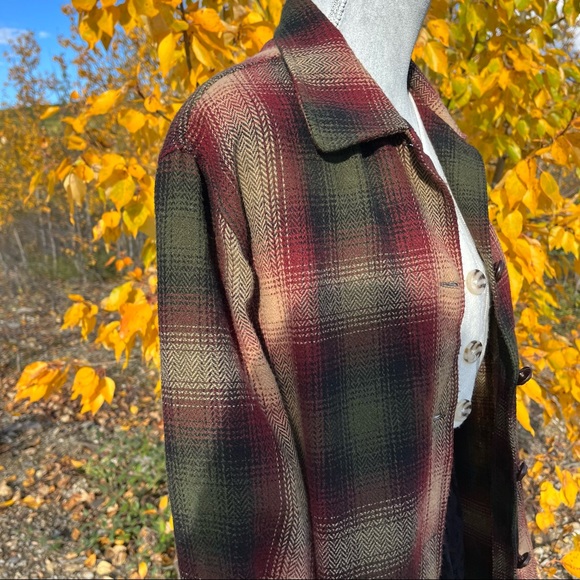 Snazzle Jackets & Blazers - BOHEMIAN PLAID FRINGE SHACKET,SiZE LARGE